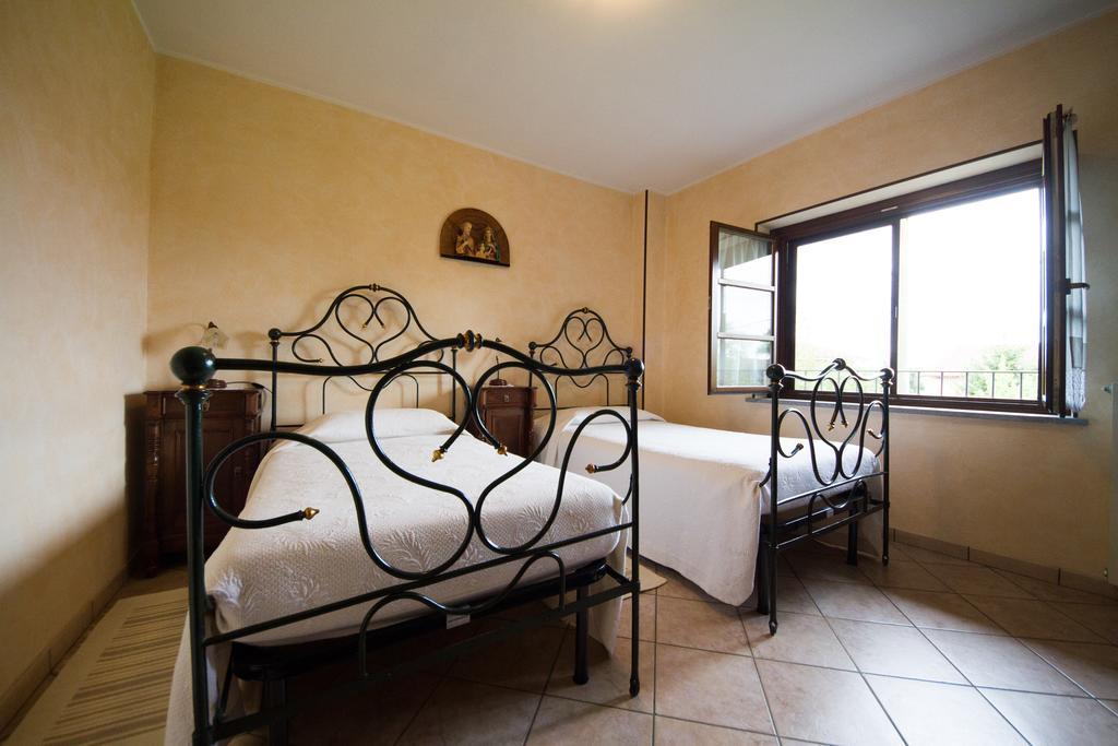 Agriturismo La Ca 'D Majin Poirino Zimmer foto